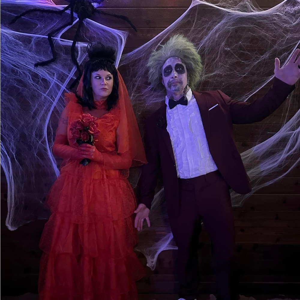 Beetlejuice LYDIA Costume